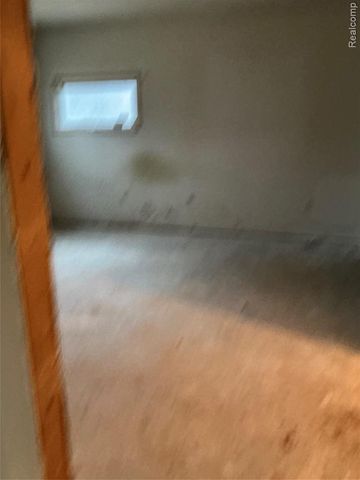 9160 Blondell A Blondell Avenue, White Lake, MI 48386