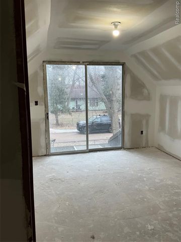 9160 Blondell A Blondell Avenue, White Lake, MI 48386