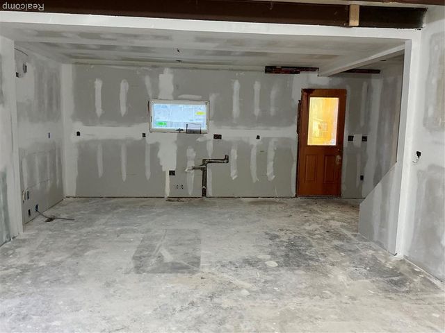 9160 Blondell A Blondell Avenue, White Lake, MI 48386