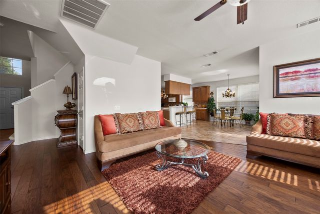 1759 Sunset Ridge Drive, Grand Prairie, TX 75050