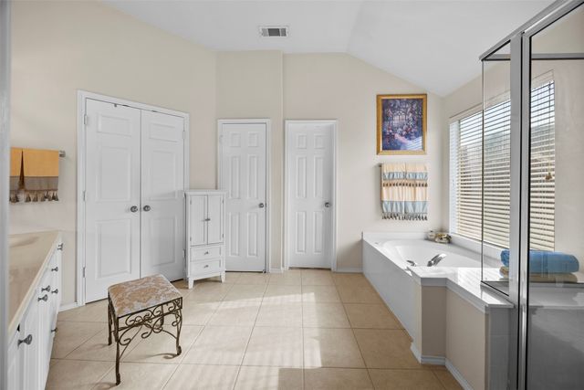 1759 Sunset Ridge Drive, Grand Prairie, TX 75050
