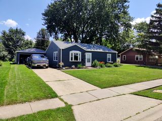 1604 BURRY CIRCLE Drive, Crest Hill, IL 60403