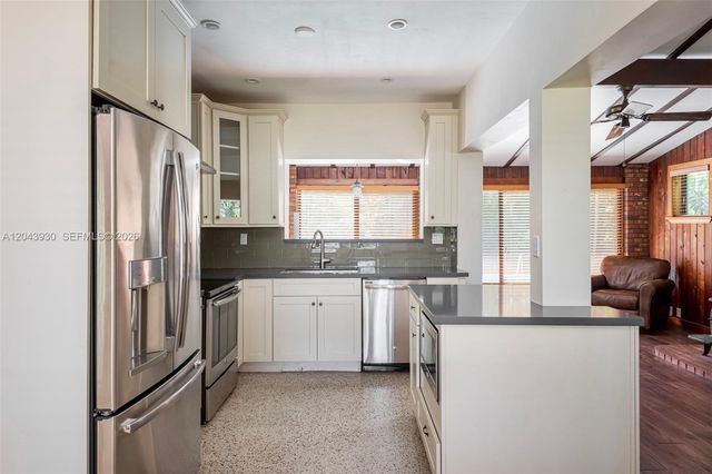 9100 SW 81st Avenue, Miami, FL 33156