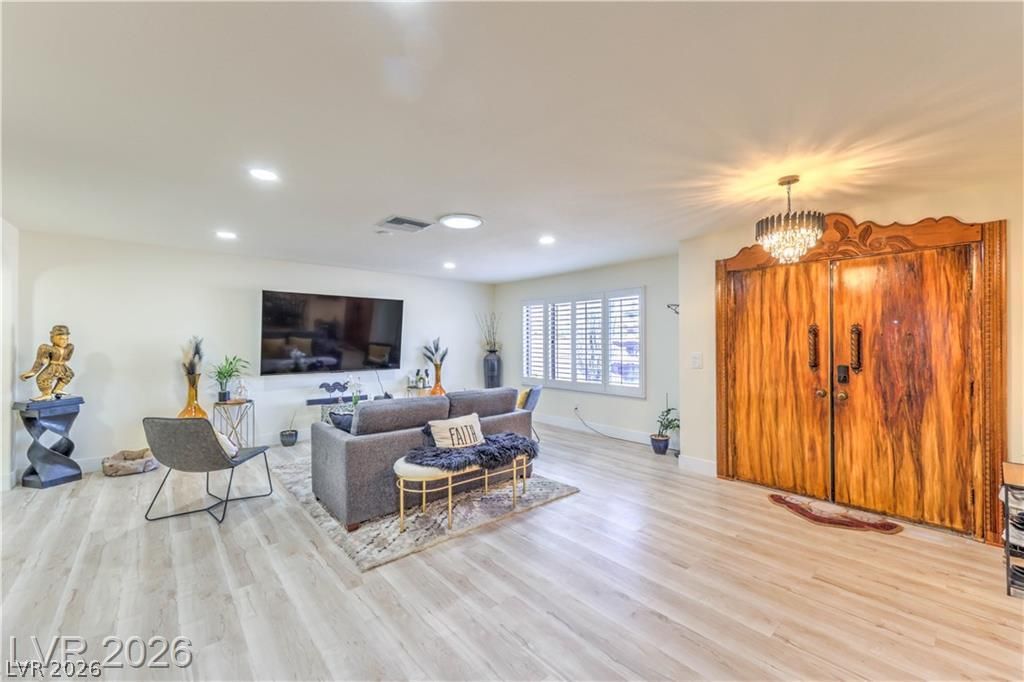 4411 Paseo El Rio Drive, Las Vegas, NV 89121 — photo 5