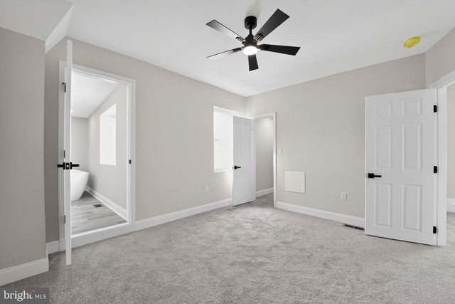 2911 PINEWOOD AVE, Baltimore, MD 21214