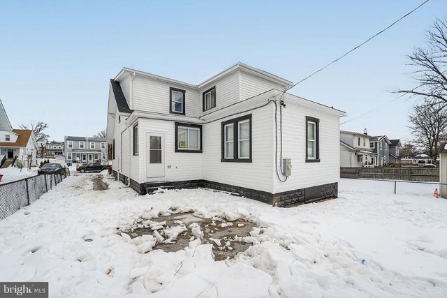 2911 PINEWOOD AVE, Baltimore, MD 21214