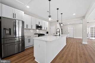 2911 PINEWOOD AVE, Baltimore, MD 21214