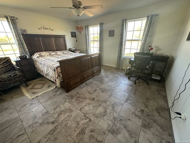2171 & 2155 County Road 5710, Devine, TX 78016