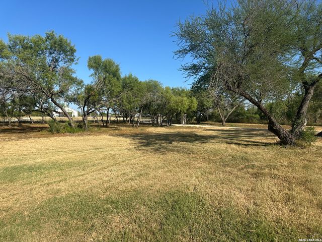 2171 & 2155 County Road 5710, Devine, TX 78016