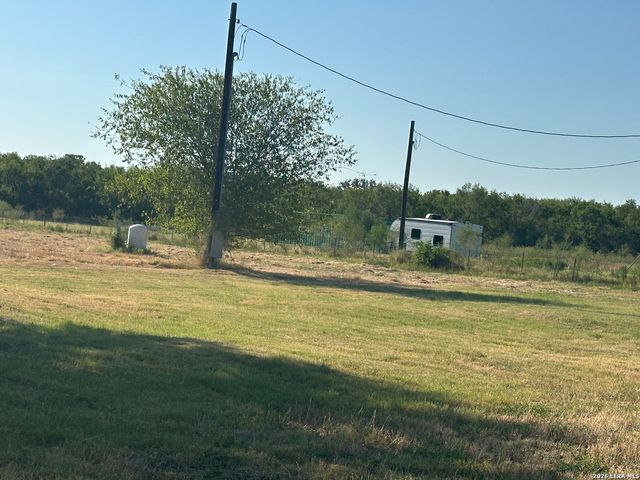 2171 & 2155 County Road 5710, Devine, TX 78016