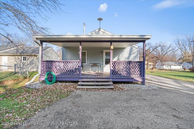 2029 Hillcrest Street, Lansing, MI 48910