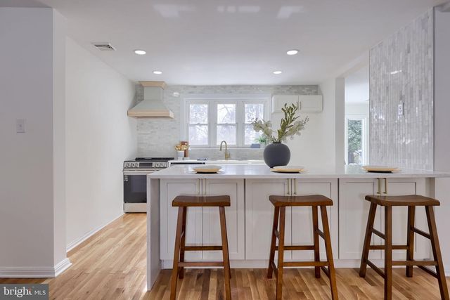 1508 HILLCREST RD, Lancaster, PA 17603