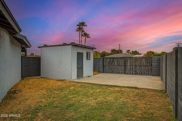 7332 N 17TH Avenue, Phoenix, AZ 85021