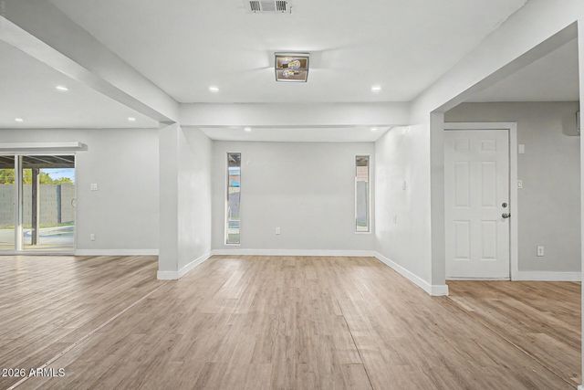 7332 N 17TH Avenue, Phoenix, AZ 85021