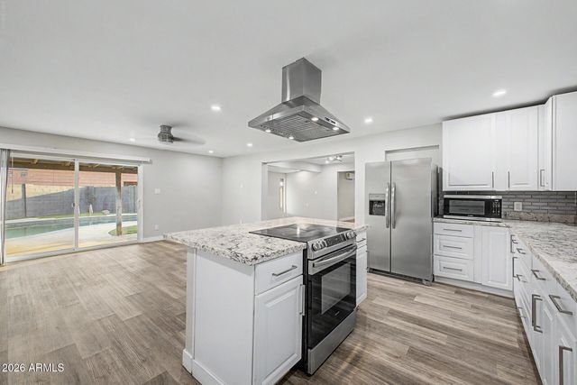 7332 N 17TH Avenue, Phoenix, AZ 85021