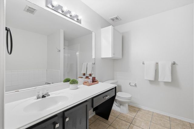 2316 Overlook Lane, Denton, TX 76207