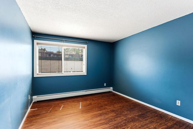 12864 Nicollet Avenue 202, Burnsville, MN 55337