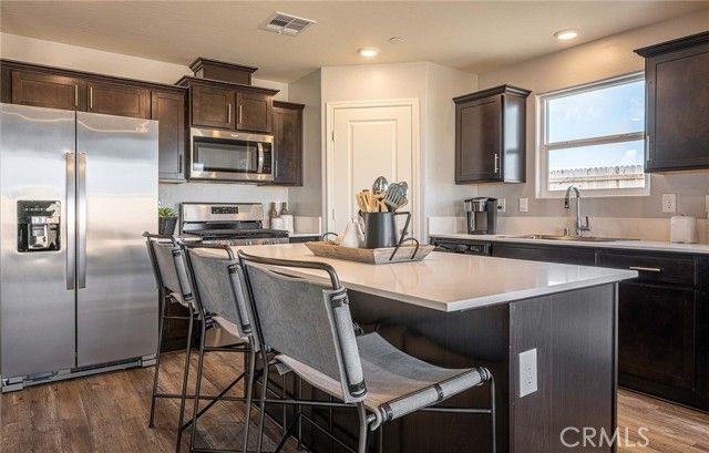 82 River Oak Court 48 SE, Merced, CA 95341