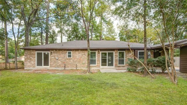 222 Ridgewood Drive, Spring, TX 77386