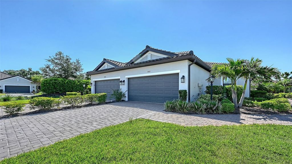 15611 SACILE LANE, Lakewood Ranch, FL 34211