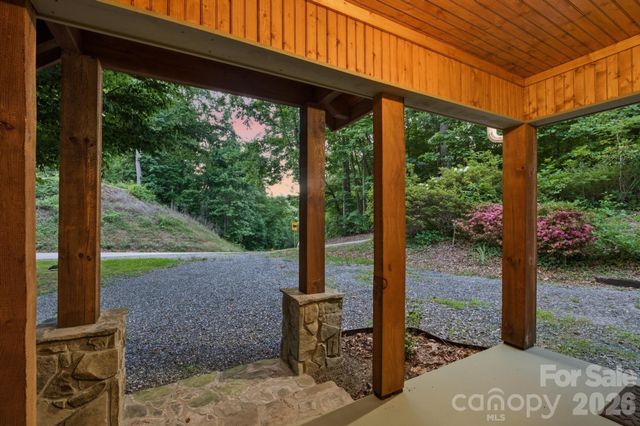 2448 Alfred Hartley Road, Lenoir, NC 28645