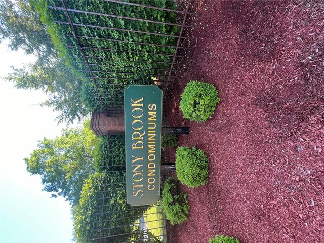 91 Brookview Lane 91, Newburgh, NY 12550