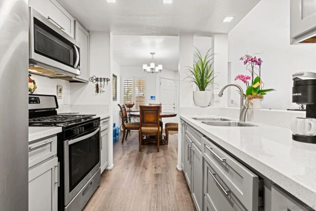 2085 Lakeridge Cir 203, Chula Vista, CA 91913