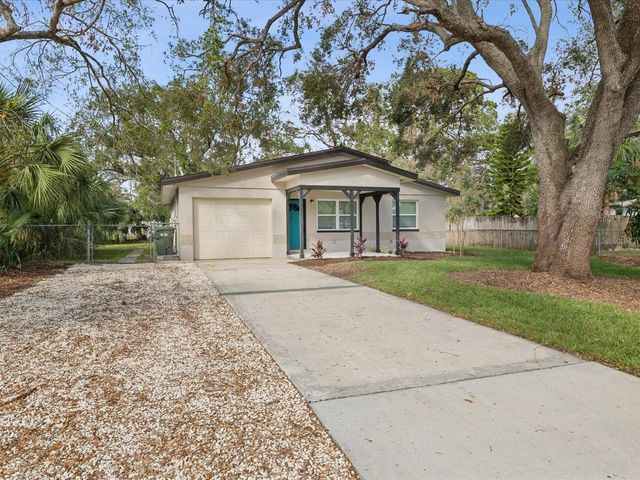 404 3RD AVENUE NE, Largo, FL 33770