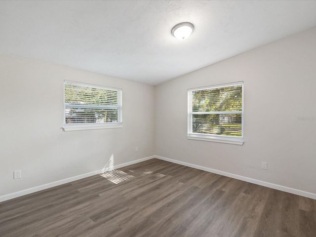 404 3RD AVENUE NE, Largo, FL 33770