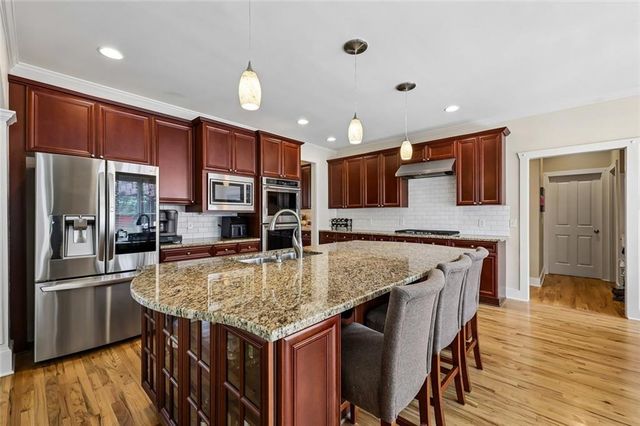 18 Stoneridge Court, Dawsonville, GA 30534