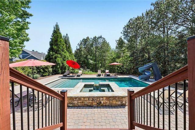 18 Stoneridge Court, Dawsonville, GA 30534