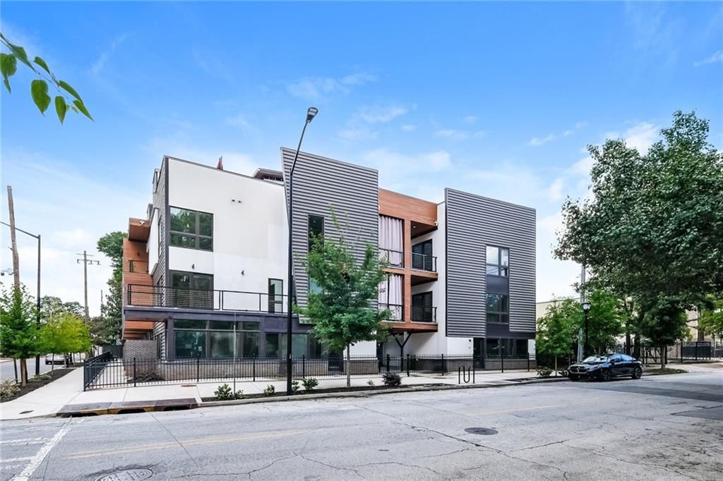 367 Parkway Drive NE 8, Atlanta, GA 30312