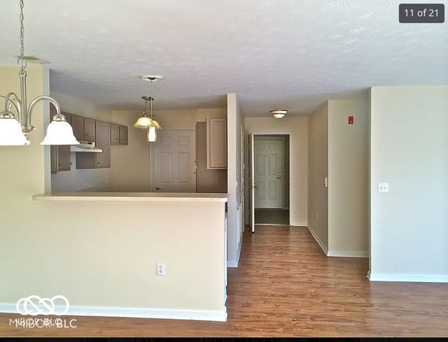 239 Legends Creek Way APT 311, Indianapolis, IN 46229