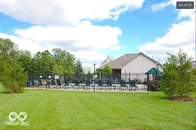 239 Legends Creek Way APT 311, Indianapolis, IN 46229