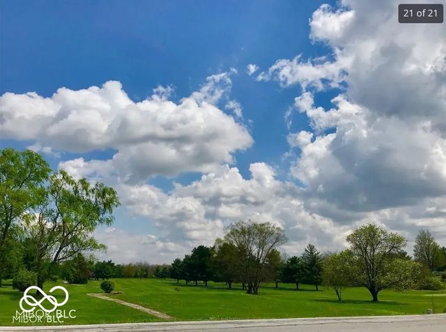 239 Legends Creek Way APT 311, Indianapolis, IN 46229