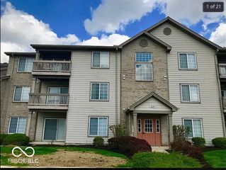 239 Legends Creek Way APT 311, Indianapolis, IN 46229