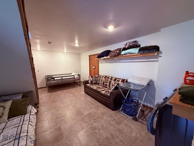 617 Fire Lane, Anaconda, MT 59711