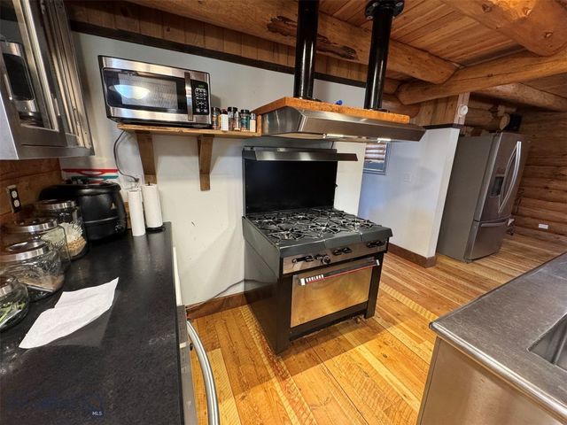 617 Fire Lane, Anaconda, MT 59711