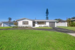 9715 Dahlia Avenue, Palm Beach Gardens, FL 33410