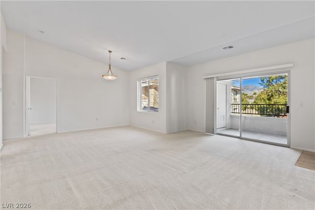 901 Duckhorn Court 201, Las Vegas, NV 89144