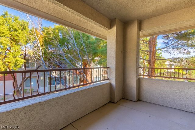901 Duckhorn Court 201, Las Vegas, NV 89144