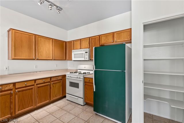 901 Duckhorn Court 201, Las Vegas, NV 89144