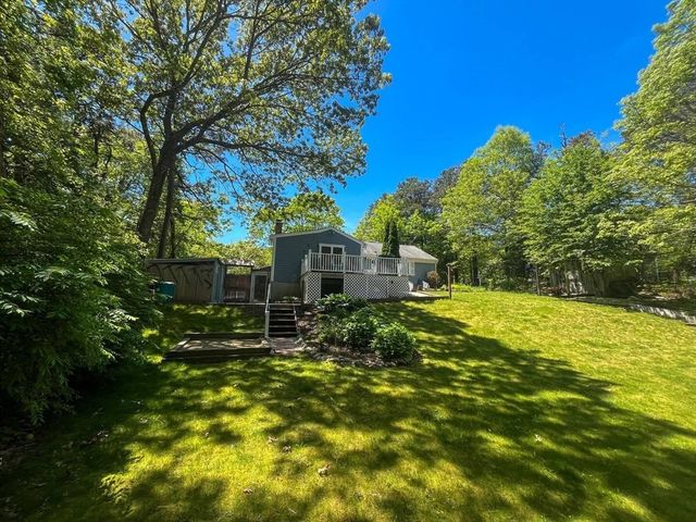 52 West Pond Rd, Plymouth, MA 02360