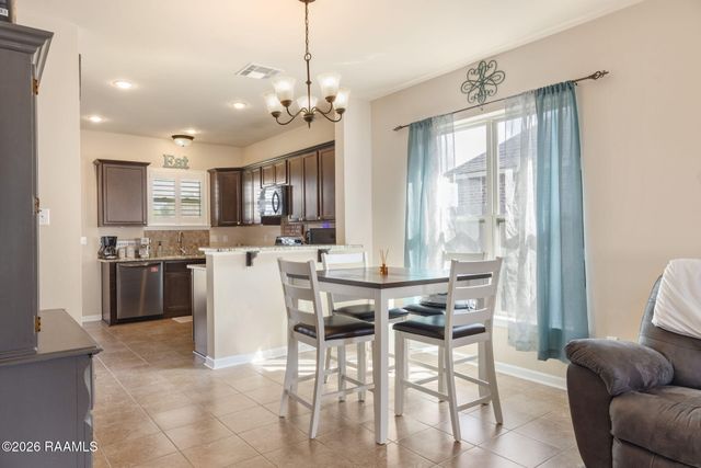 108 Timber Edge Drive, Youngsville, LA 70592