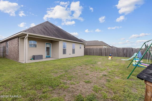 108 Timber Edge Drive, Youngsville, LA 70592