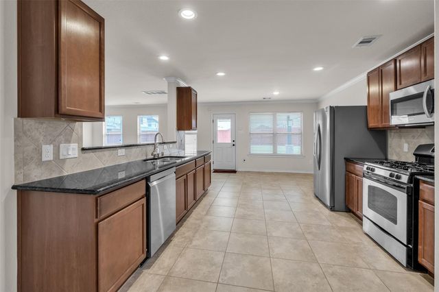 13706 Lacy Cove Court, Houston, TX 77034