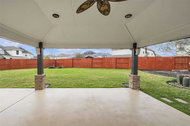 13706 Lacy Cove Court, Houston, TX 77034