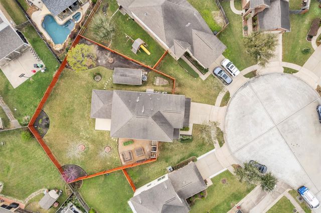 13706 Lacy Cove Court, Houston, TX 77034