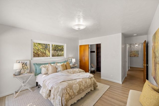 922 Maple Street, Pacific Grove, CA 93950