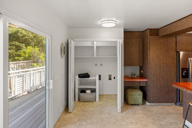 922 Maple Street, Pacific Grove, CA 93950